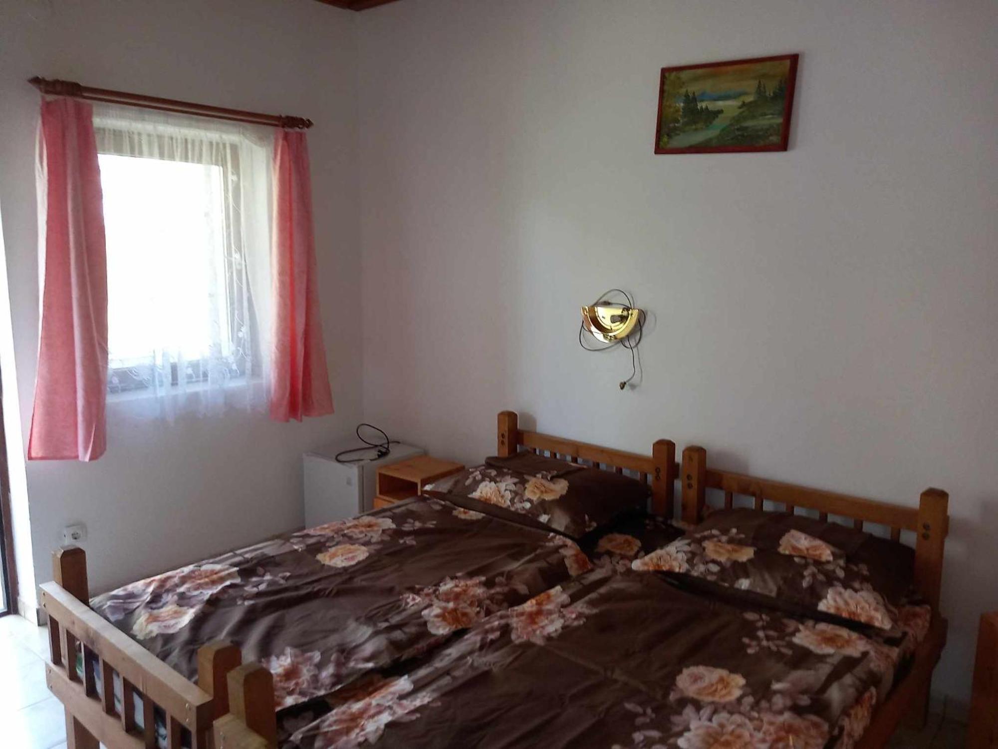 Апартаменты Zsuzsa Apartman Поросло Экстерьер фото